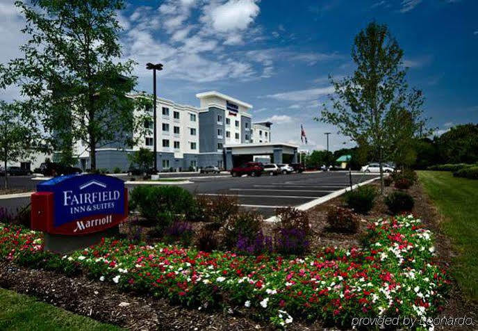 Fairfield Inn & Suites By Marriott Smithfield Eksteriør bilde